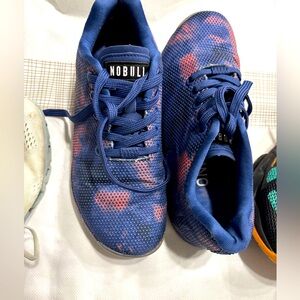 Like new No bull tennishoes